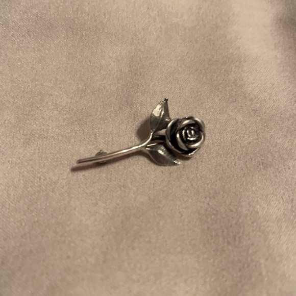 James Avery Jewelry - James Avery rose pin
